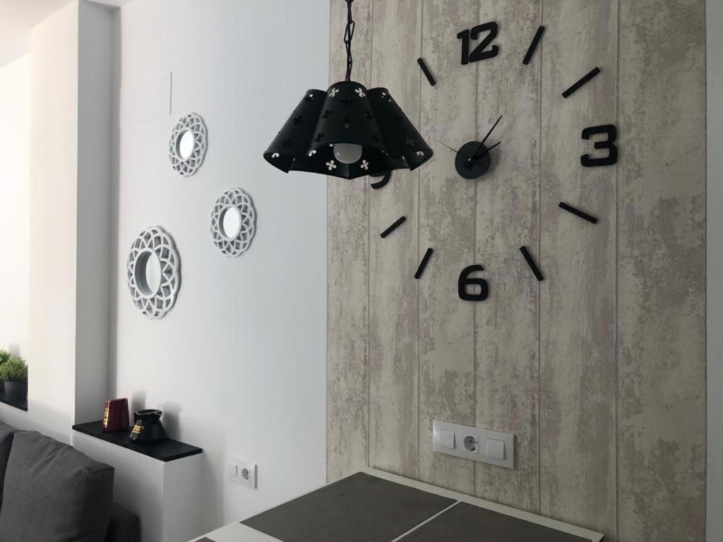 Allo Apartments "Real Escuela" Centro Loft Jerez de la Frontera Dış mekan fotoğraf